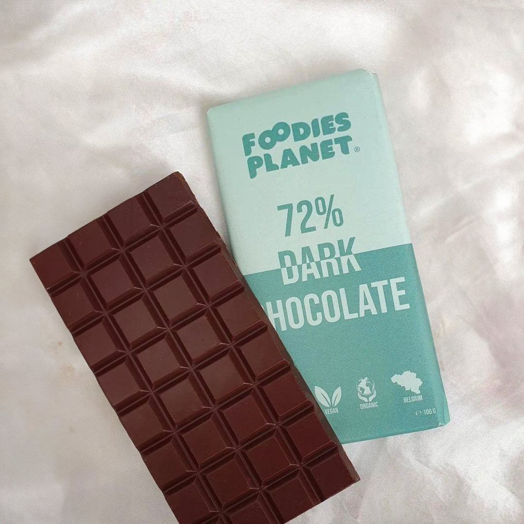 Enjoy the intense and rich flavours of FOODIES-PLANET 72% Dark Belgian Chocolate. It is vegan, organic, glutenfree.